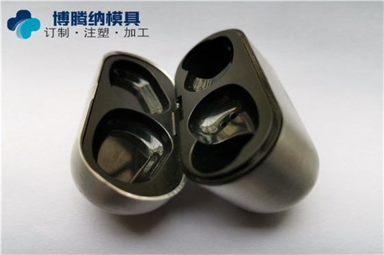 保護版權想私模定制？趕緊找博騰納藍牙耳機模具廠
