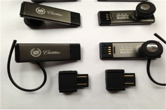 藍(lán)牙耳機模具廠哪家行？深圳博騰納出品：有分模線，你看不見！