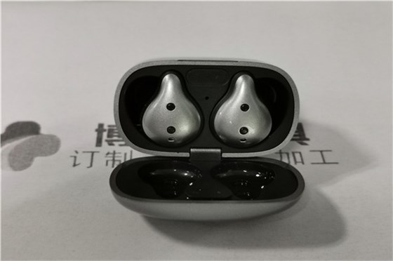 博騰納藍(lán)牙耳機(jī)模具廠——12道質(zhì)檢工序，只為出品精致外觀