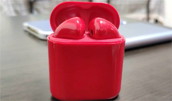 博騰納藍(lán)牙耳機(jī)模具廠：堅(jiān)持以質(zhì)取勝，打造品質(zhì)耳機(jī)外殼