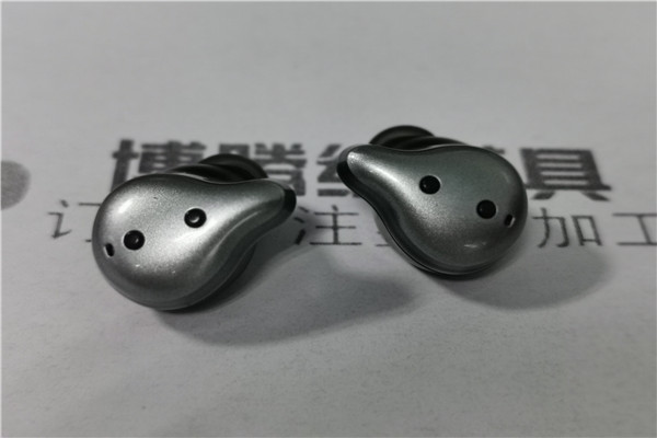 深圳藍(lán)牙耳機(jī)模具廠——博騰納秉承匠心，打造精品耳機(jī)外殼