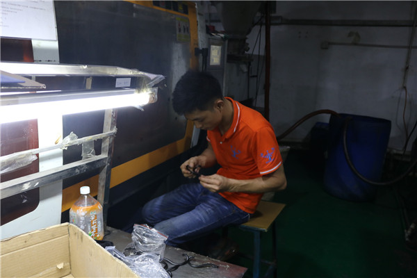 塑膠模具制造廠——博騰納13年堅(jiān)持以質(zhì)取勝，打造品質(zhì)模具